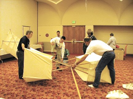 Maddeaux kite being assembled