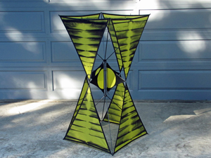 Black and yellow Trigon box